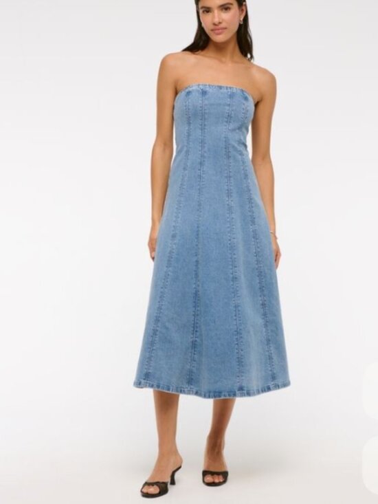 Abercrombie & Fitch Dresses & Skirts - Abercrombie & Fitch Mila Strapless Denim Midi Dress -Size XL, NEVER WORN!